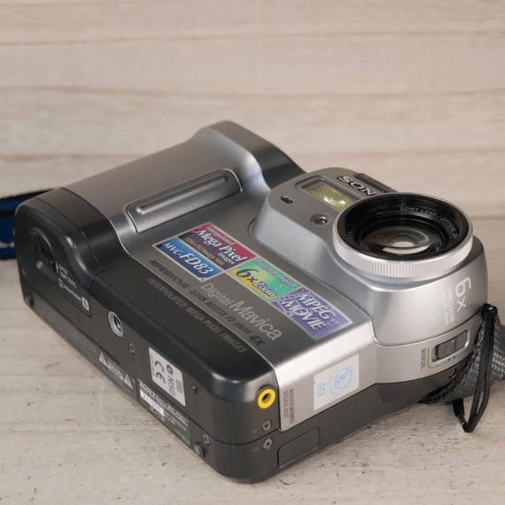 CAMERA　MART KODAK CINE-KODAK EIGHT MODEL 90/158083 | eBay