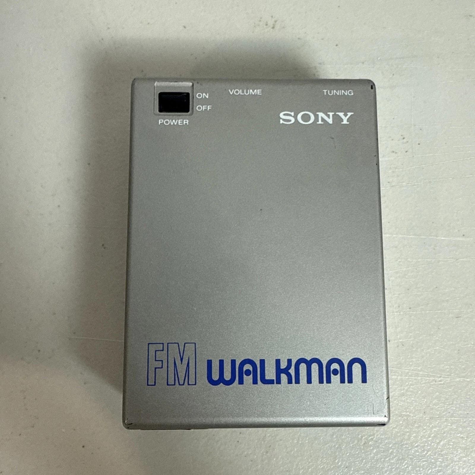 Vintage Sony SRF-30W FM Walkman Stereo Personal Radio Made in
