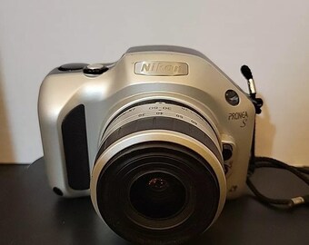 ニコン プロネアSキット APSフィルムカメラ（30-60mmレンズ、ケース