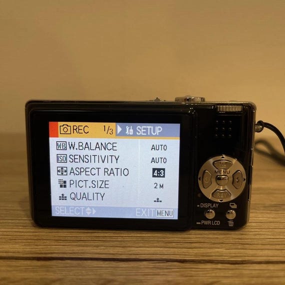 Vintage Panasonic LUMIX DMC-FX8 Digital Camera Black - Etsy