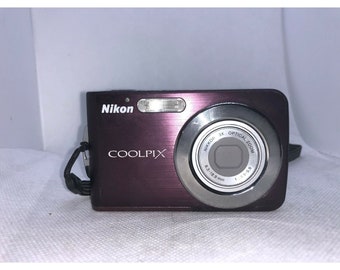 Nikon Coolpix S210 8MP Digital Camera W/ 3x Optical Zoom Brushed Plum