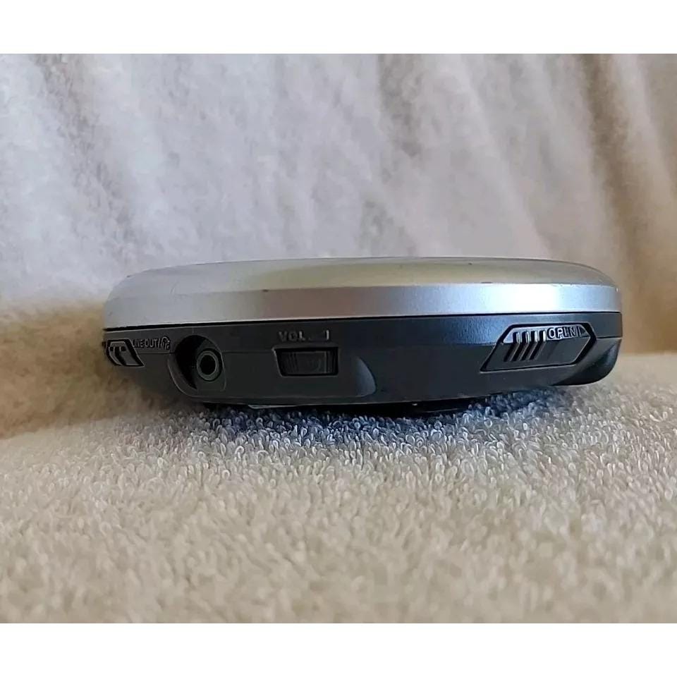 Philips AX3211/17 Jogproof Portable CD Player W Skip Protection