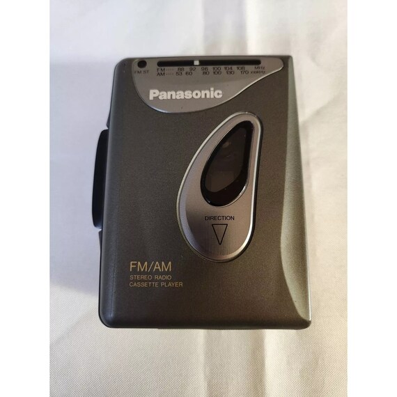 PANASONIC RADIO CASSETTE Player Walkman New Belts Perfect Working Condition EUR 29,99 - FR
