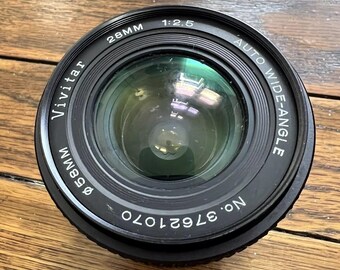 Vivitar 28mm 1: 2.5 Wide Angle lens
