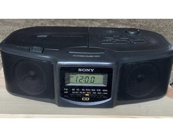 Vintage Sony Dream Machine White Clock Radio Stereo, Green LED