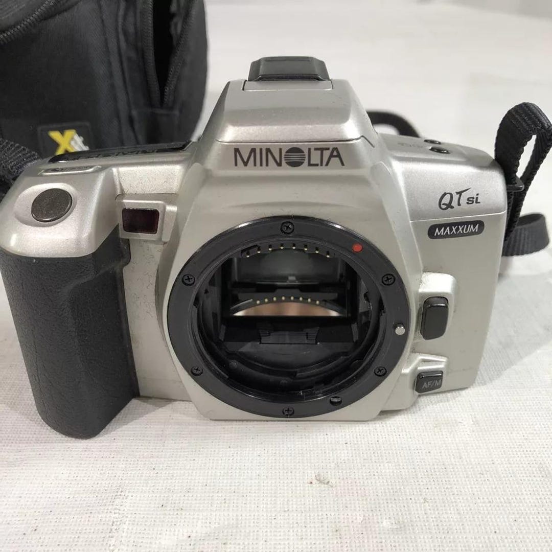 ミノルタ QTsi Maxxum 35 MM SLR フィルム カメラ キット 35-80 MM