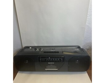 Sony Cfs-201 Boom Box Radio Cassette Player Am/Fm