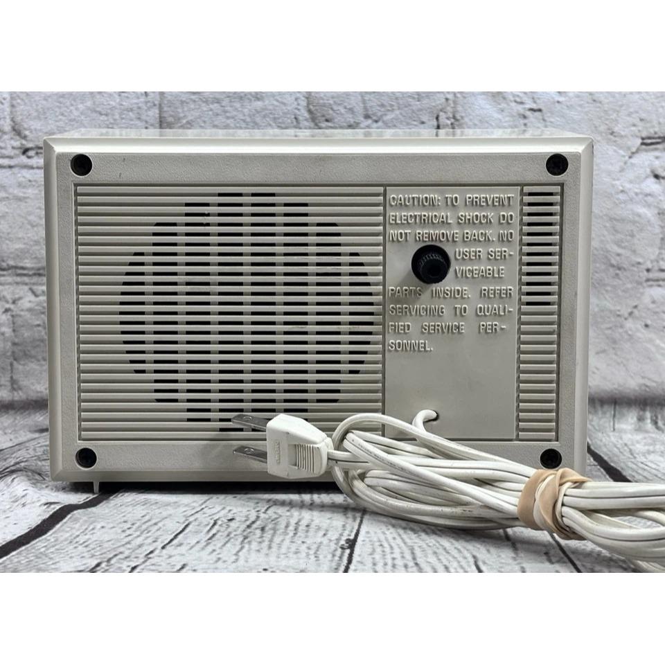 GE General Electric Vintage AM Alarm Clock Radio Beige 7-4725A