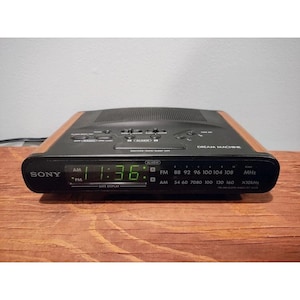 Vintage Sony ICF-C430 Dream Machine Digital Dual Alarm FM/AM Clock Radio Working