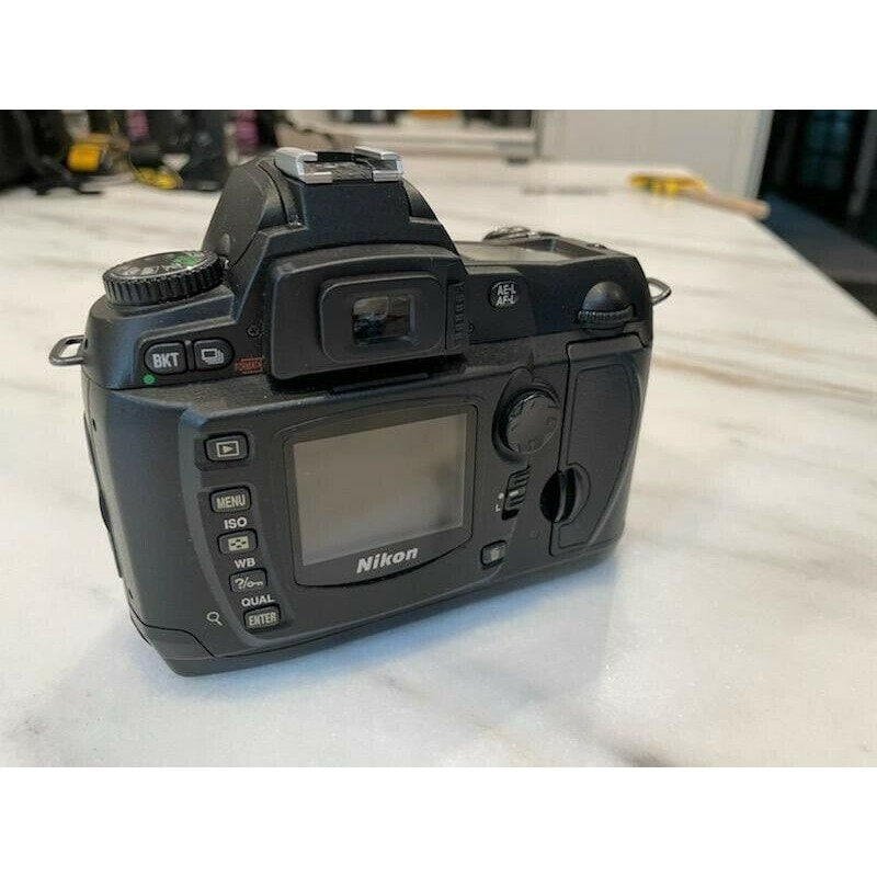 Amazon | Nikon D70 デジタル一眼レフカメラ レンズキット [AF-S