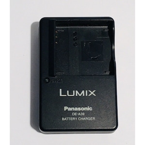 PANASONIC LUMIX Battery Charger DE-A39 Wall Black