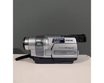 SONY Digital8 Handycam DCR-TRV225 ② Sony Handycam DCR-TRV250 Camcorder NTSC Digital8 Camera Video