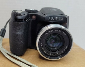 Fuji Fujifilm Finepix S700 7.1MP Digital Camera W/10x Zoom - Etsy