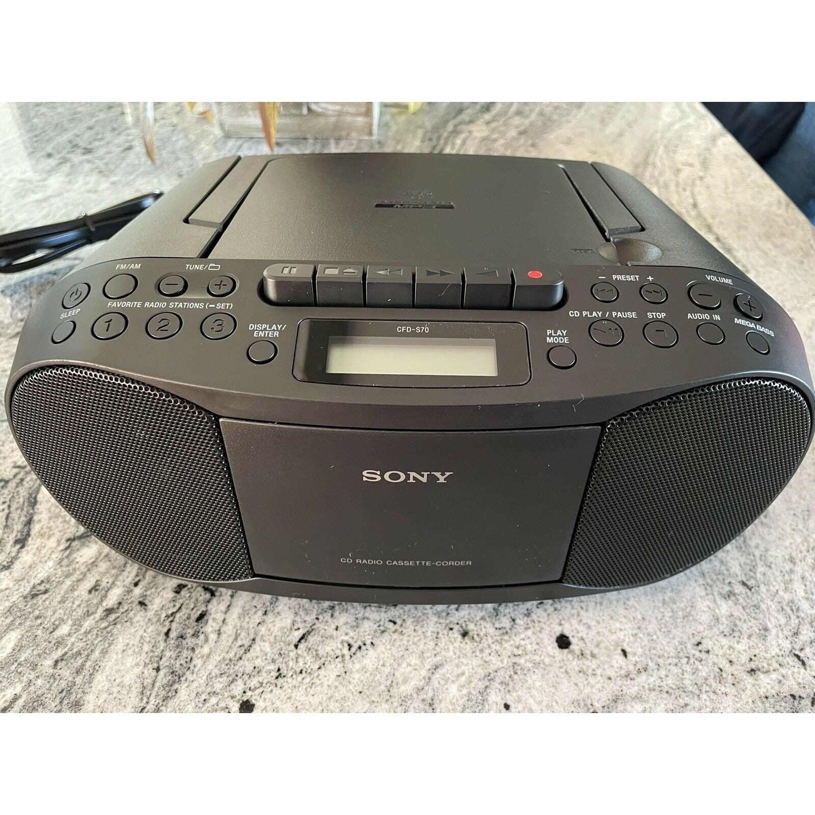 Cassette Tape and CD Player with Radio, CFD-S70