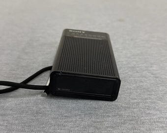 Sony ICF-P26 AM/FM Portable Pocket Radio, Black Vertical - Etsy