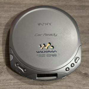 Sony Walkman ESPMAX D-E226CK Portable CD Player