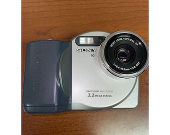 Sony Mavica MVC-CD350 3.2MP Digital Camera - Black Silver