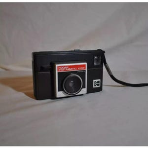 Vintage Kodak Instamatic X-15F Instant Camera Tested