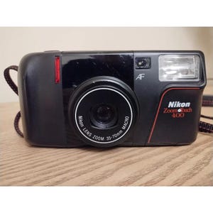 Nikon Zoom Touch 400 35-70mm AF Point Shoot 35mm Film Camera
