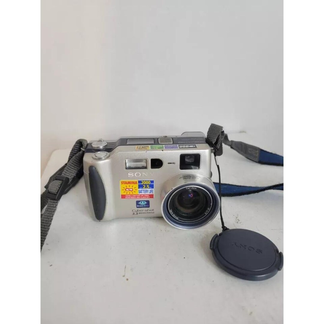 Sony DSC-S70 Cyber-shot Digital Camera