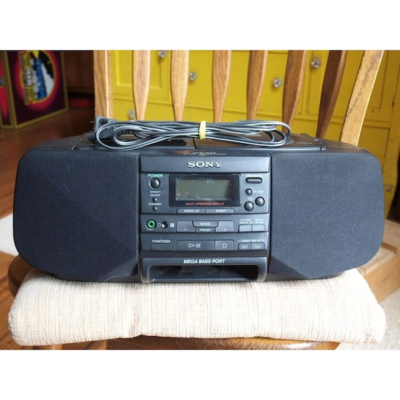Sony CFD-S33 AM/FM Radio Cd Cassette Stereo Player Mega Bass