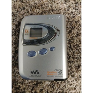 Sony Walkman Wm-Fx290 Digital Tuning TV/Weather FM/AM Stereo Cassette Silver image 1
