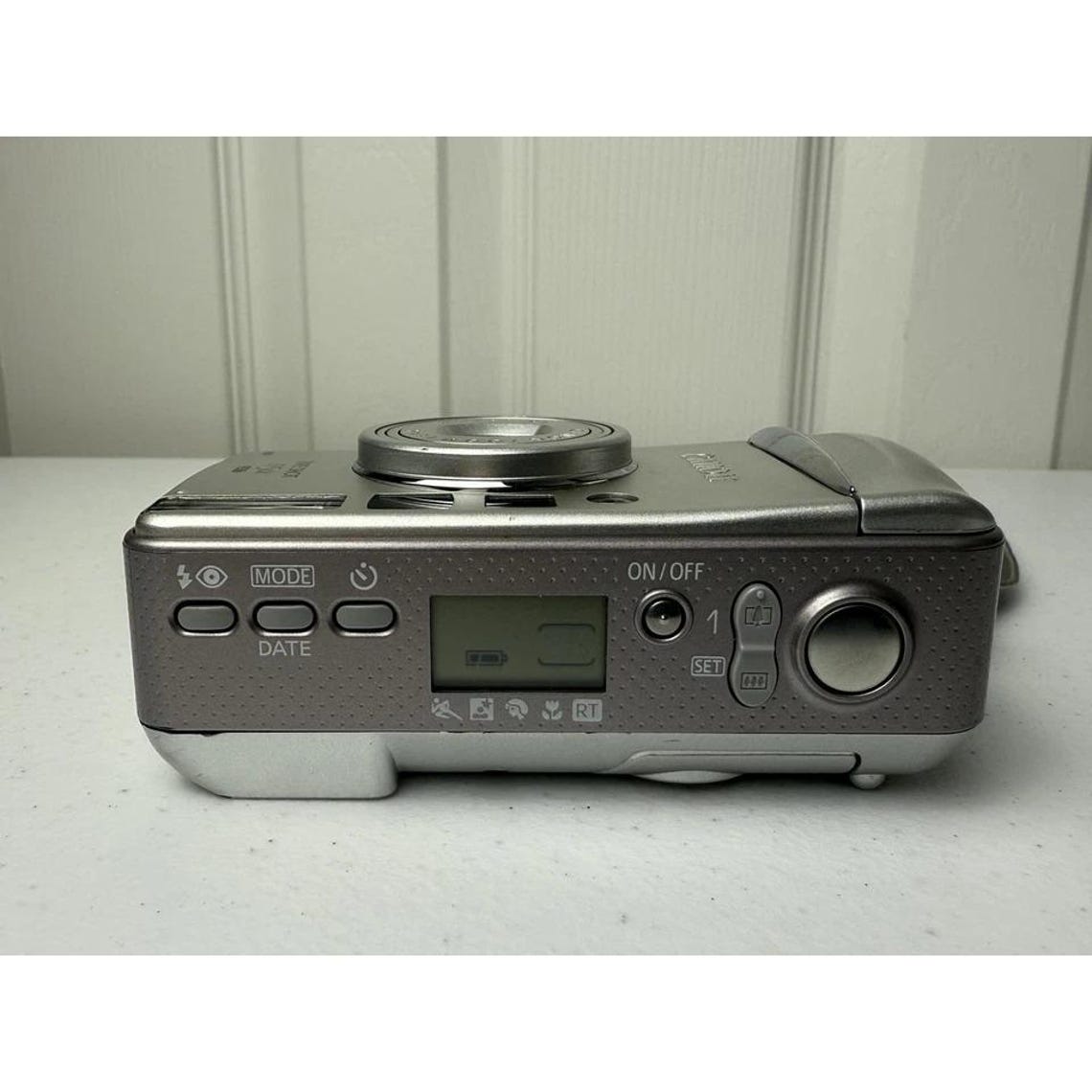 Canon Sure Shot 115u Date 35mm Point and Shoot Film Camera Tested & Working, foto 3 de 4