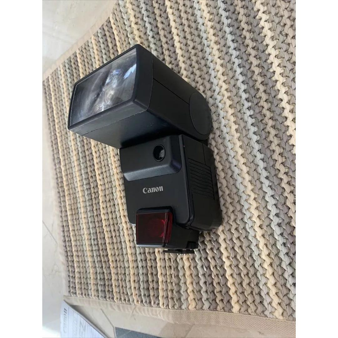 Buy Canon Speedlite 420EZ Flash for Canon EOS Online in India