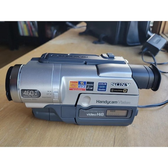 SONY ソニー Hi8 Handycam CCD-TRV60 ビデオカメラ 完全ジャンク品