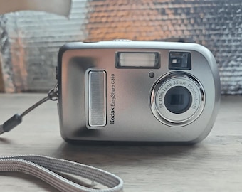 SONY Cyber-shot DSC-T5 5.1MP シルバー デジタルカメラ、バッテリー