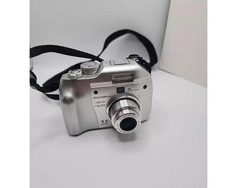 オリンパス C-740 - 初期型デジタルカメラ - 部品取り - Etsy 日本