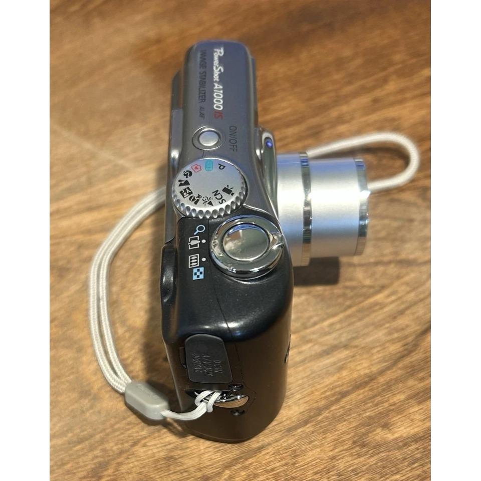 Canon Powershot A1000 IS 10MP Digital Camera 4X Optical Zoom