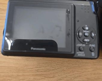 Buy Panasonic LUMIX DMC-LZ7 Black Digital Camera - 7.2MP Online in