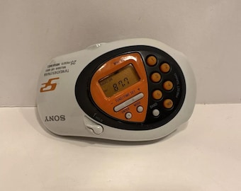 カセットテーププレーヤー：ソニー ウォークマン TPS-L2 初代