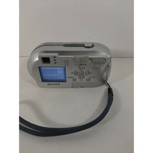 Sony Cybershot DSC-P41 4.1 MP Digital Camera image 2
