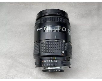 Nikon AF Nikkor 28-85mm f/3.5-4.5 Macro-Zoom Lens
