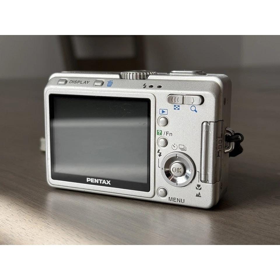 完動品【美品】PENTAX ペンタックス Optio S60 シルバー 単3電池