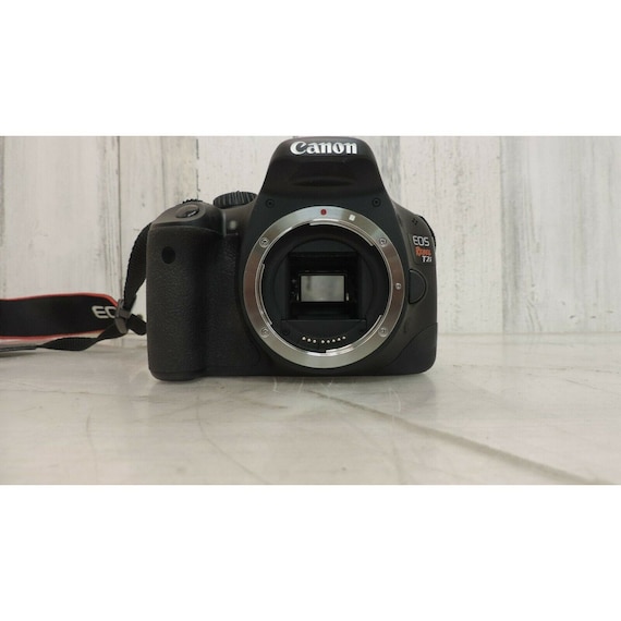 Buy Canon EOS Rebel T2i 550D DSLR Digital Camera Online in