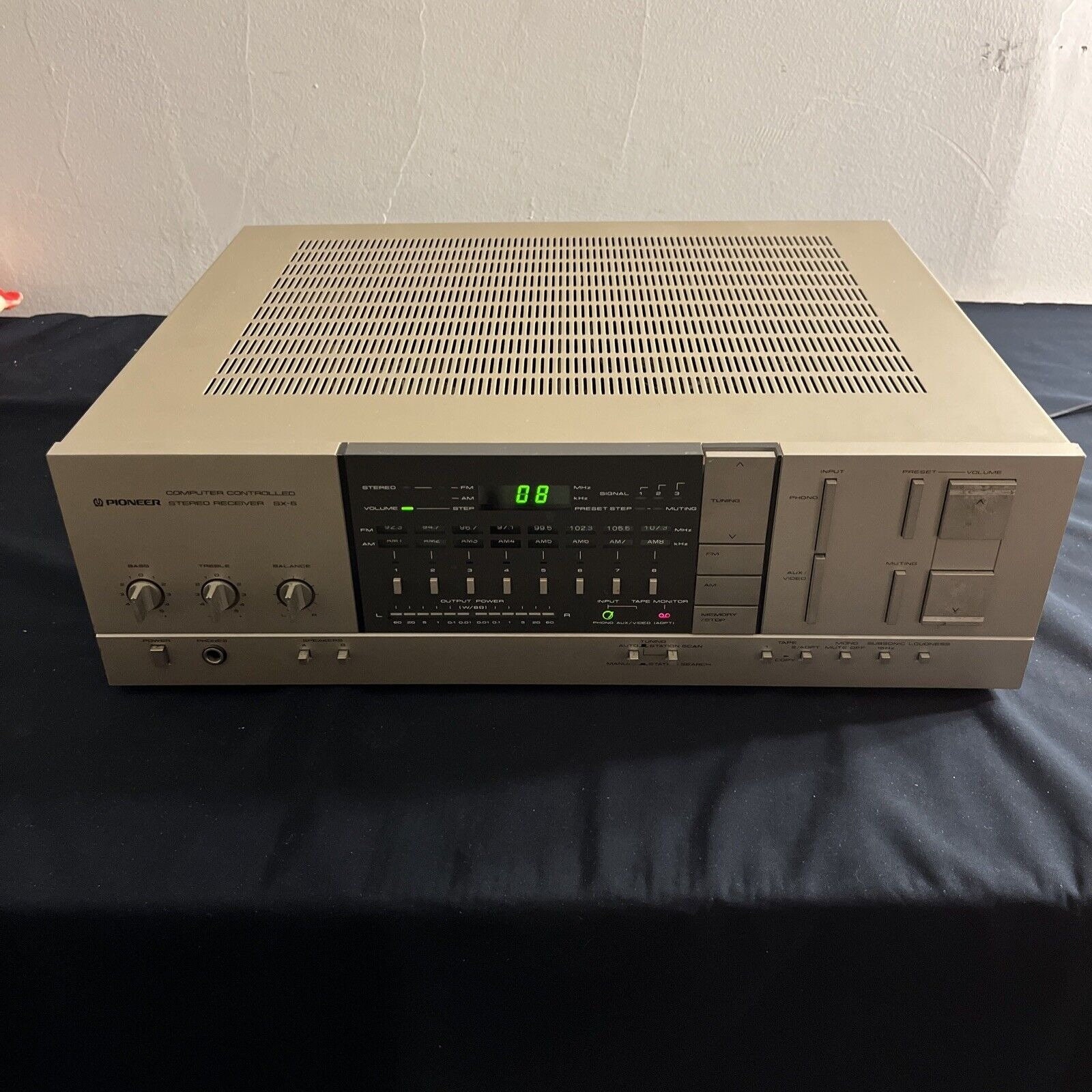 Pioneer SX-6 AM/FM Stereo Receiver 230 Watts Computer Controlled