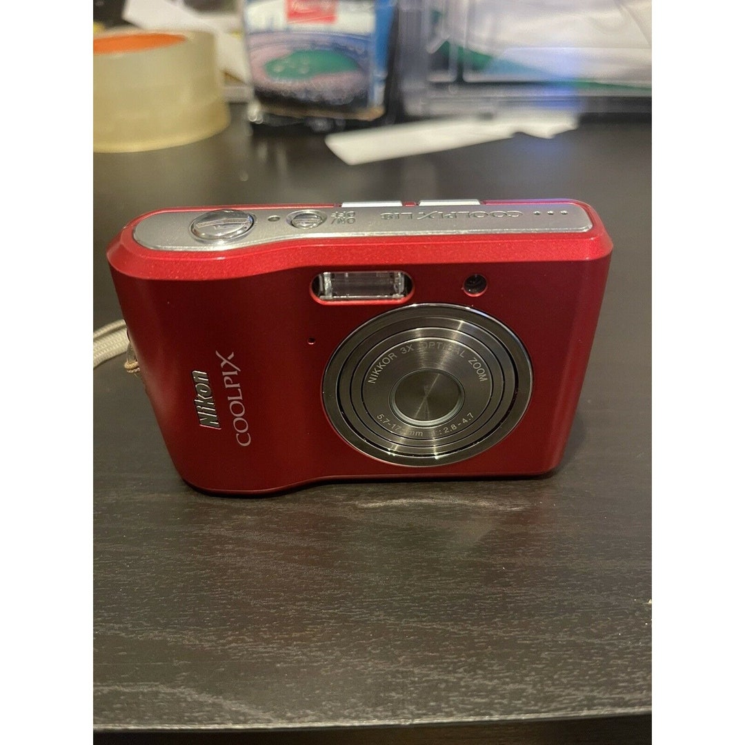 Nikon COOLPIX L18 8.0MP Pocket Digital Camera - Red - Etsy Nikon COOLPIX L18 8.0MP Pocket Digital Camera - Red - Etsy