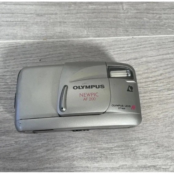 Olympus Newpic AF-200 Magnetic IX Point & Shoot APS Film Camera
