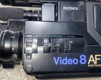 ソニー CCD-V8AF 8mmビデオ8ビデオカメラレコーダー - Etsy 日本