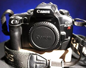 Cuerpo de cámara SLR de película Canon EOS ELAN 7e de 35 mm