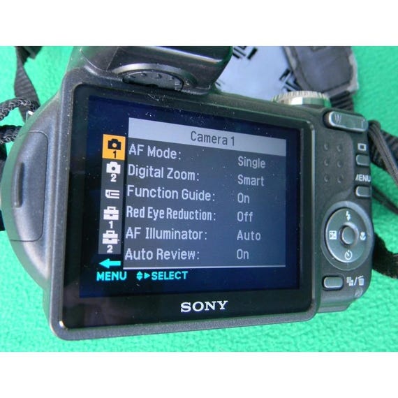 Sony DSC-H5 Cyber-shot 7.2 MP Digital Camera - Black 12x Super
