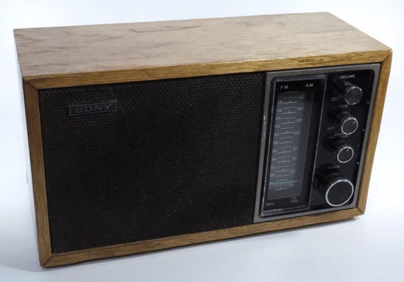 Sony TFM-9440W AM/FM Tabletop Radio Wood Grain Case Tested