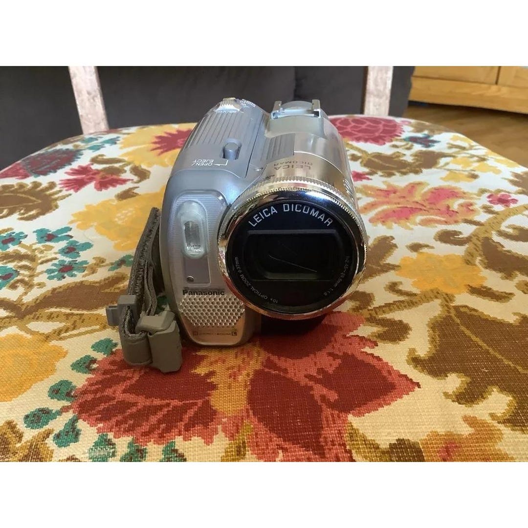 日本公式オンラインストア ☆Panasonic 3CCD miniDV NV-GS150 ダビング