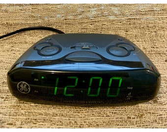General Electric GE Model 7-4837C AM/FM Alarm Clock Radio - Etsy
