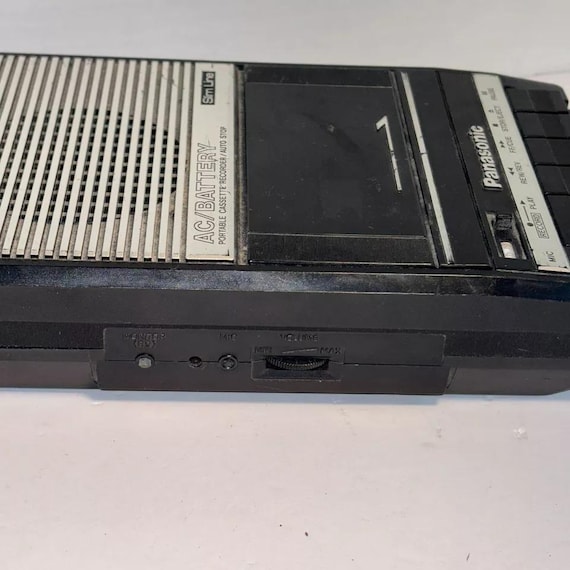 Panasonic RQ-2104 Slim Line Portable Cassette Player Tape Recorder