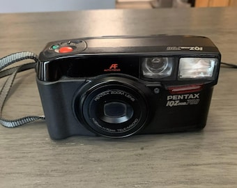 Pentax IQZoom 700 35mm Point & Shoot Auto Focus Film Camera —Tested Works