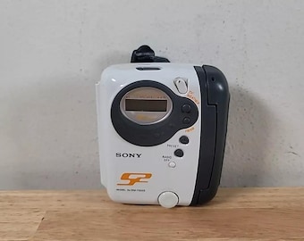 Sony S2 WM-FS222 Sport Walkman AM/FM Kassettspelare Fungerar Testad
